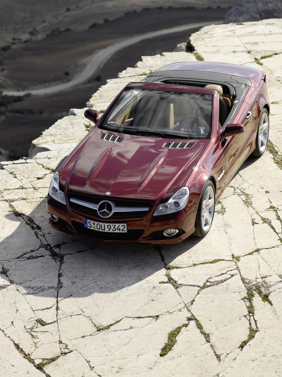  Mercedes-Benz SL-Class 2009 года  (фото 58 из 234)